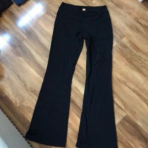 Lucy flare leg workout pant